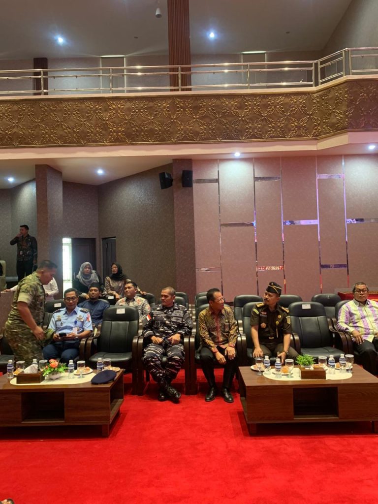 Ketua Pengadilan Tinggi Kepulauan Riau Hadiri Rapat Paripurna Penyampaian Rancangan Peraturan Daerah LPP APBD Tahun Anggaran 2025