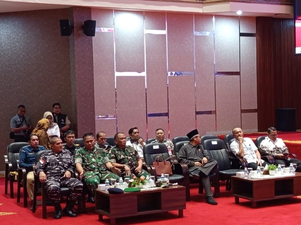 Pengadilan Tinggi Kepulauan Riau Hadiri Rapat Paripurna DPRD Provinsi Kepulauan Riau
