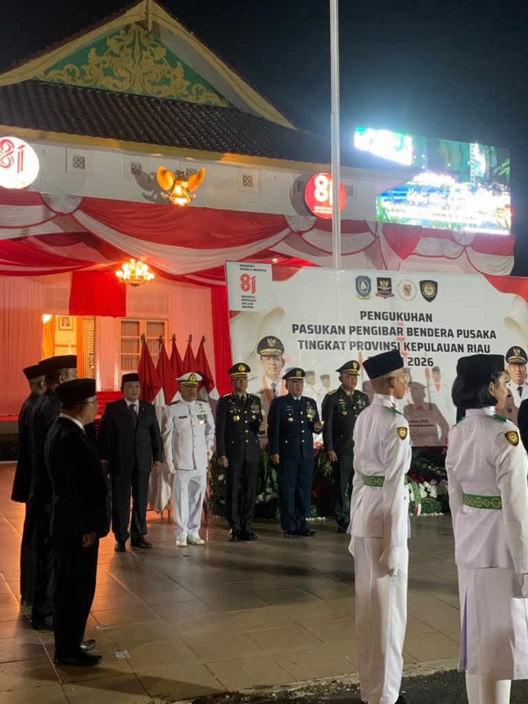 Pengadilan Tinggi Kepulauan Riau Hadiri Pengukuhan Paskibraka Provinsi Kepri Tahun 2026