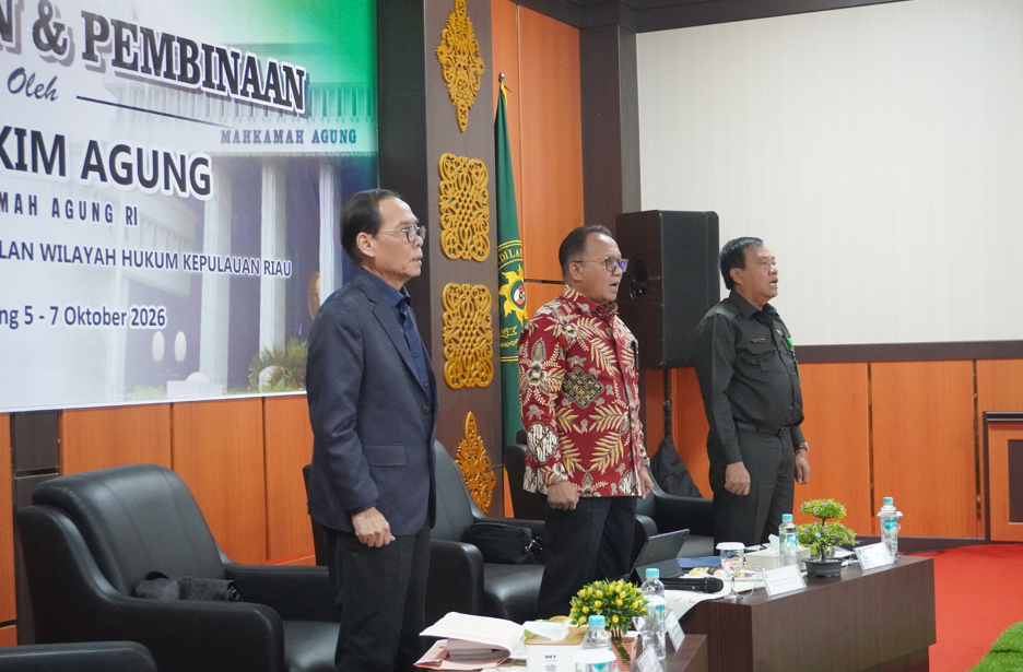 Pengawasan dan Pembinaan oleh YM Hakim Agung Mahkamah Agung R.I. pada 3 (tiga) Lingkungan Peradilan di Wilayah Hukum Kepulauan Riau