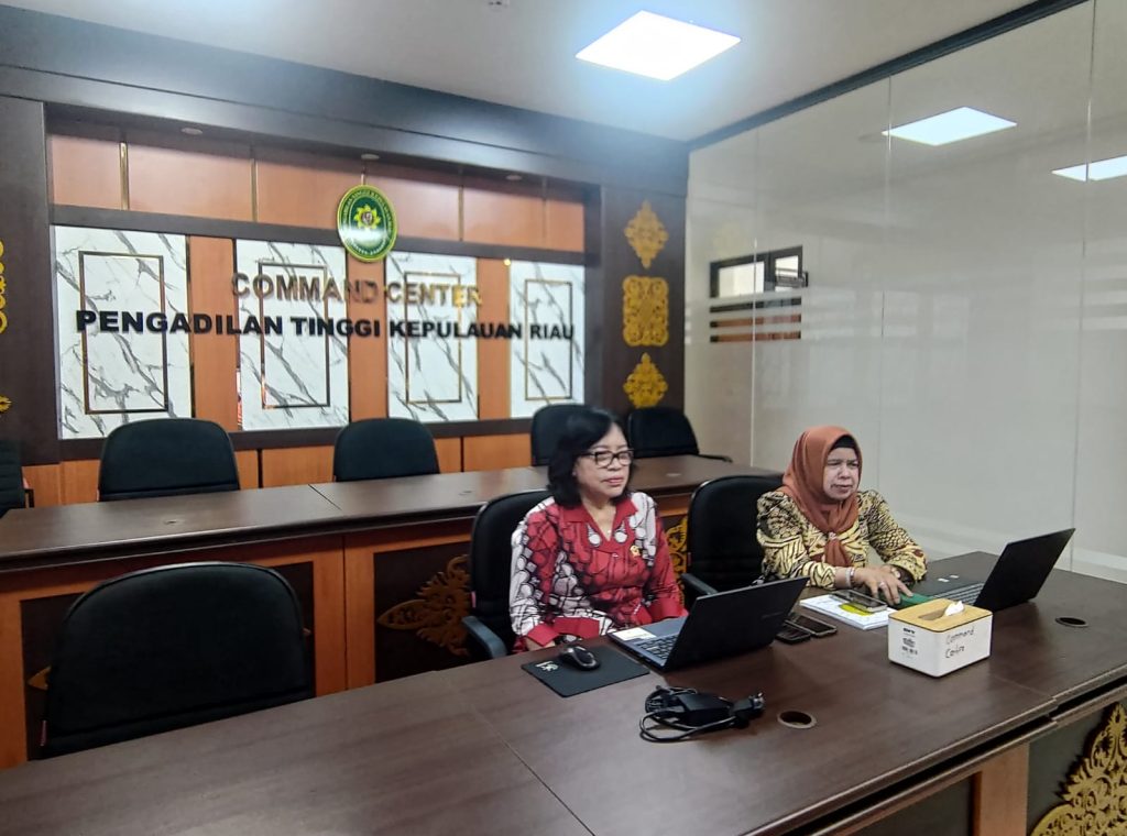 Hakim Tinggi Pengadilan Tinggi Kepulauan Riau Hadiri Seminar Refleksi 3 Tahun BPHPI
