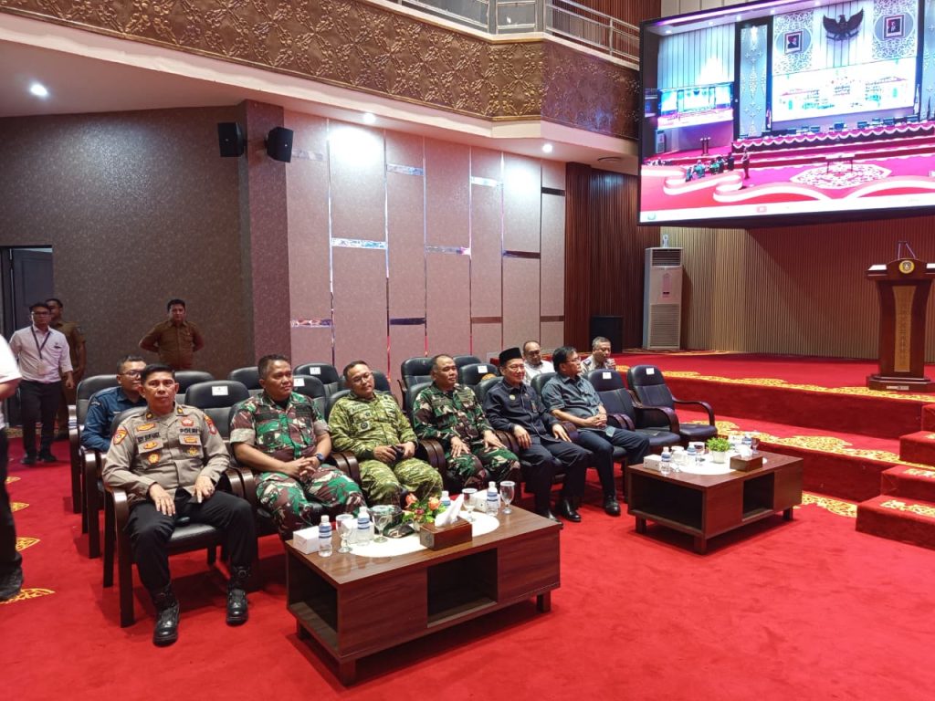 Penandatanganan Nota Kesepakatan Bersama Perubahan KUA dan PPAS APBD Provinsi Kepulauan Riau